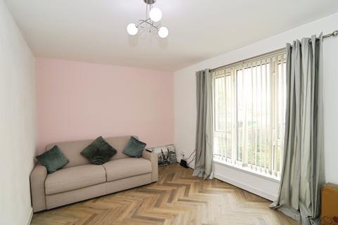 3 bedroom end of terrace house for sale, Colwinstone Street, CARDIFF