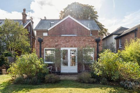 5 bedroom detached house for sale, Netley Street, Farnborough, Hampshire