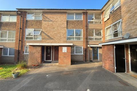 2 bedroom flat for sale, London SE25