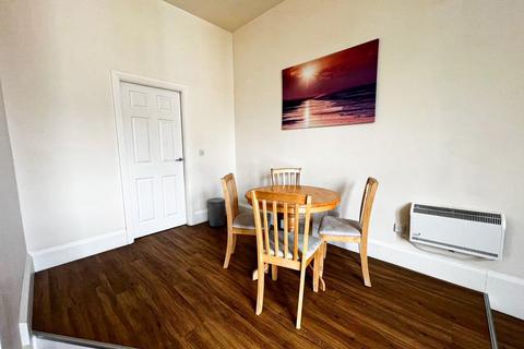 2 bedroom maisonette to rent, Pearson Park, HULL, HU5