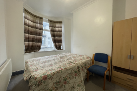 3 bedroom terraced house to rent, Wicklow Street, Middlesbrough, TS1