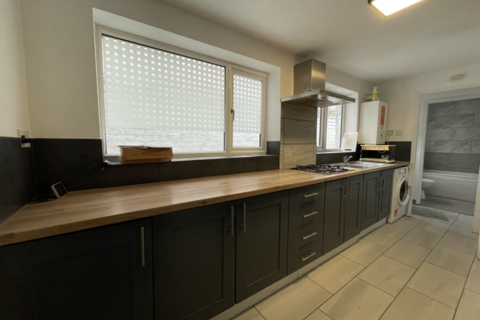 3 bedroom terraced house to rent, Wicklow Street, Middlesbrough, TS1