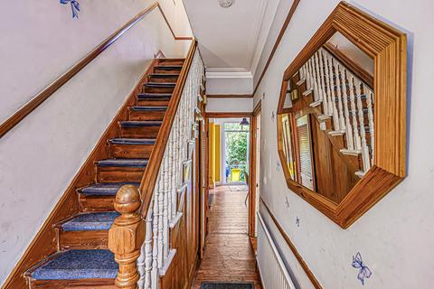 2 bedroom house for sale, Wickham Road, Highams Park