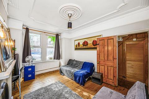 2 bedroom house for sale, Wickham Road, Highams Park