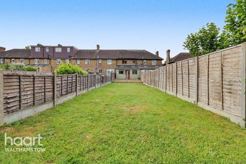 3 bedroom terraced house for sale, Penrhyn Avenue, Walthamstow