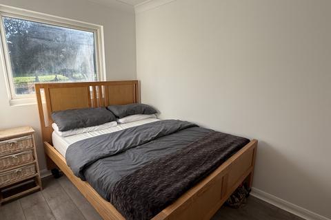 2 bedroom bungalow for sale, 37 Rainbows End Park, Mill Lane, Bacton, Norfolk NR12 0HN