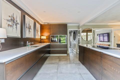 4 bedroom detached house for sale, Glasllwch View, Newport, NP20