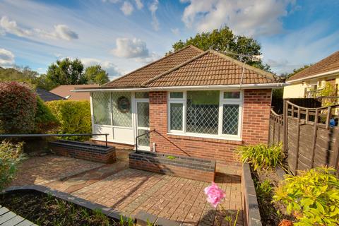2 bedroom detached bungalow for sale, SHOLING! NO FORWARD CHAIN! EXTENDED! PRIVATE GARDEN! FRESHLY DECORATED!