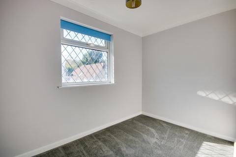 2 bedroom detached bungalow for sale, SHOLING! NO FORWARD CHAIN! EXTENDED! PRIVATE GARDEN! FRESHLY DECORATED!