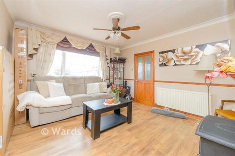 4 bedroom end of terrace house for sale, Morgan Drive, Horns Cross, Greenhithe, Kent