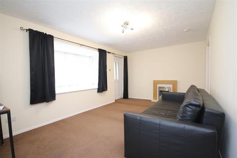 Studio for sale, Knights Manor Way, Dartford