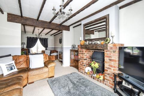 4 bedroom detached house for sale, Watling Street, Atherstone, Warwickshire, CV9