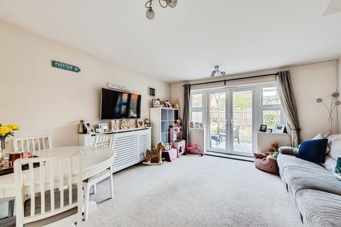 2 bedroom end of terrace house for sale, Millway Furlong, Haddenham, AYLESBURY