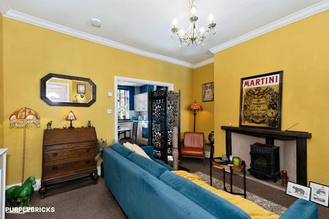 2 bedroom end of terrace house for sale, Sudell Road, Darwen, BB3