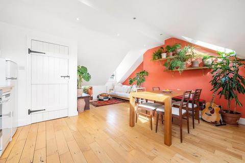 1 bedroom flat for sale, Leander Road, SW2