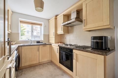 2 bedroom flat for sale, Cwrt Maes Y Llyn, Newport