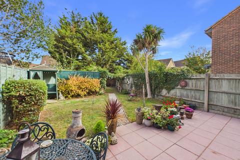 undefined, Viola Avenue, Stanwell, Surrey, TW19