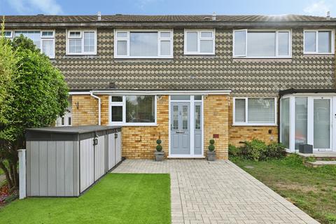 3 bedroom terraced house for sale, Crownfield, Broxbourne
