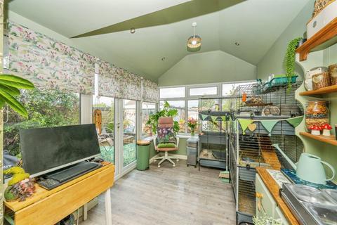 3 bedroom semi-detached house for sale, Kingsmuir Road, Mickleover, Derby