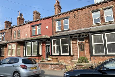 4 bedroom property to rent, Kirkstall Avenue, LEEDS, LS5