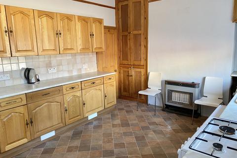 4 bedroom property to rent, Kirkstall Avenue, LEEDS, LS5