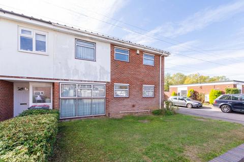 5 bedroom semi-detached house for sale, Grasmere Avenue, Slough SL2