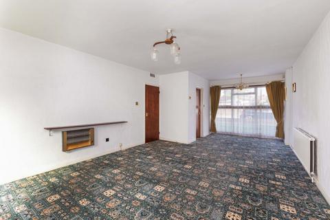 5 bedroom semi-detached house for sale, Grasmere Avenue, Slough SL2
