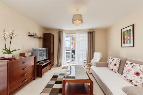 2 bedroom flat for sale, Great Brier Leaze, Patchway, Bristol