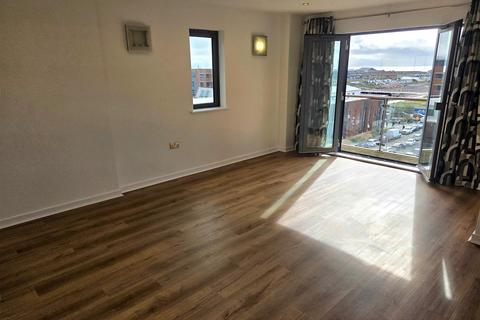 2 bedroom apartment for sale, South Quay, Kings Road, Marina, Swansea