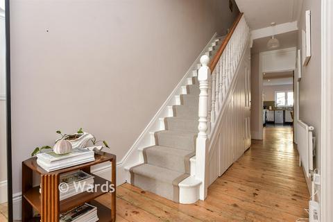 4 bedroom semi-detached house for sale, Pierremont Avenue, Broadstairs, Kent