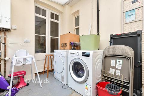 4 bedroom semi-detached house for sale, Pierremont Avenue, Broadstairs, Kent