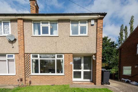 3 bedroom semi-detached house for sale, St. Anns Close, Leeds, West Yorkshire, LS4