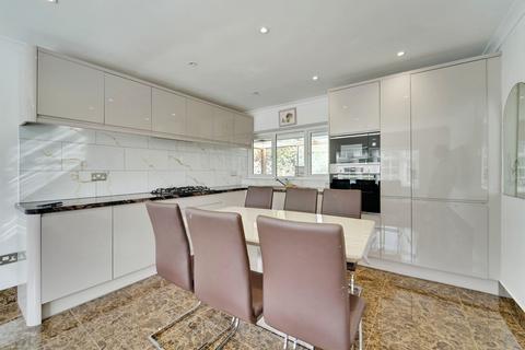 3 bedroom detached bungalow for sale, The Furlong, Bedford