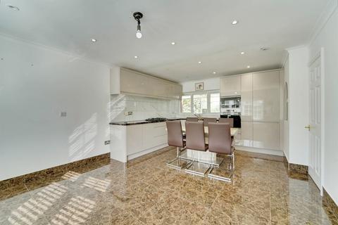 3 bedroom detached bungalow for sale, The Furlong, Bedford