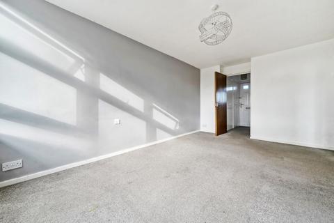 1 bedroom apartment for sale, South Lynn Crescent, Bracknell