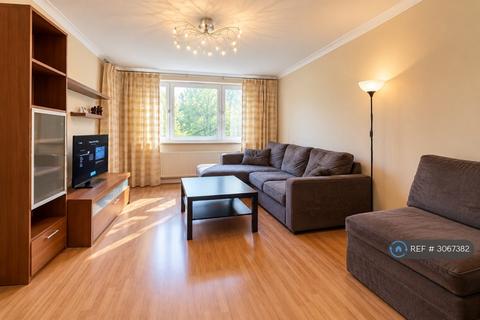 1 bedroom flat to rent, Skinner Street, London, EC1R