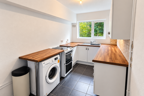 1 bedroom flat to rent, Lyde Green, Halesowen B63