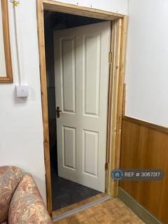 1 bedroom flat to rent, London Road, London, SW17