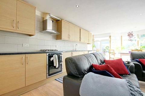 4 bedroom terraced house to rent, Sedcote Road, Enfield, Middlesex, EN3