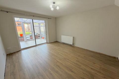 2 bedroom terraced house to rent, Tidbury Close, Redditch, Worcestershire, B97