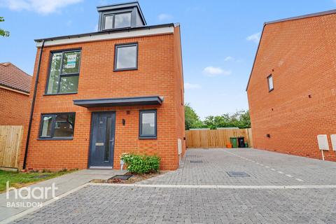4 bedroom detached house for sale, The Haven, Essex