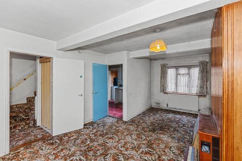 3 bedroom terraced house for sale, 94 Springfield Road, Wantage, Oxfordshire, OX12 8EZ
