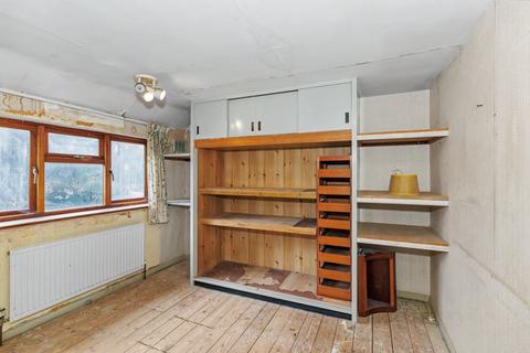 3 bedroom terraced house for sale, 94 Springfield Road, Wantage, Oxfordshire, OX12 8EZ