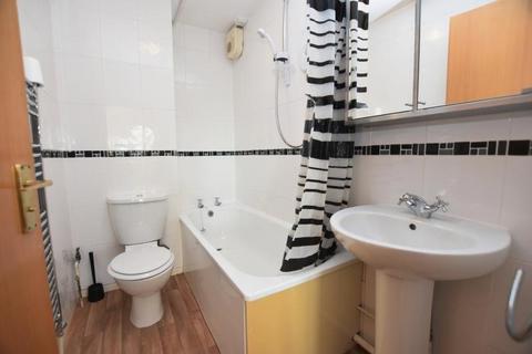 2 bedroom apartment to rent, Woodhill Views, Nailsea, Bristol, Somerset, BS48