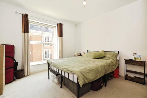 1 bedroom flat for sale, Skeldergate, York, North Yorkshire, YO1