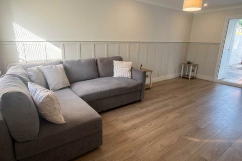 3 bedroom terraced house for sale, Burnell Walk, Brentwood CM13