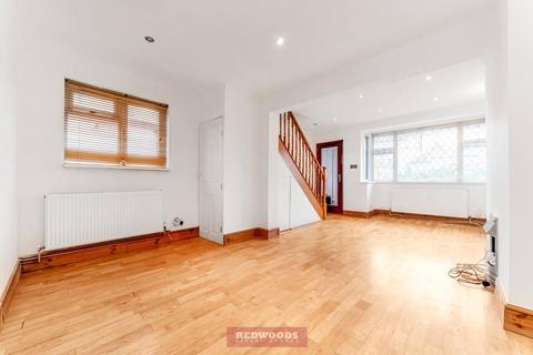 3 bedroom semi-detached house to rent, St. Lukes Road, Old Windsor, Windsor, SL4