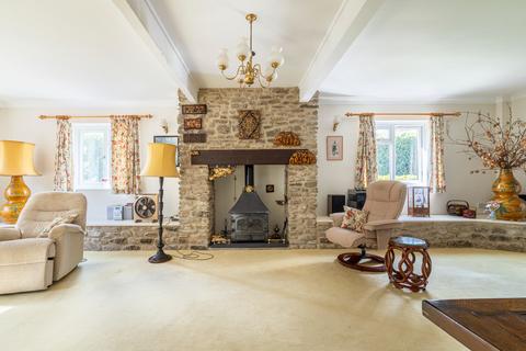 undefined, Large family home - heart of Pilton