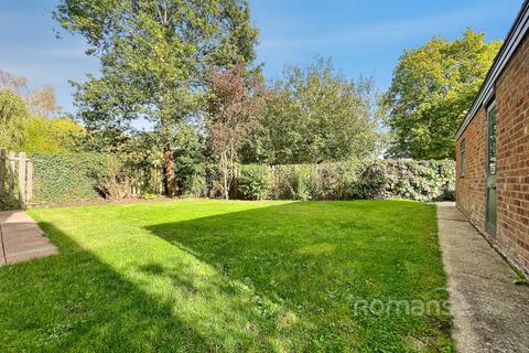 3 bedroom detached house for sale, Badshot Park, Badshot Lea, Farnham