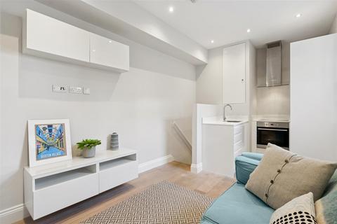 1 bedroom flat to rent, Electric Avenue, London